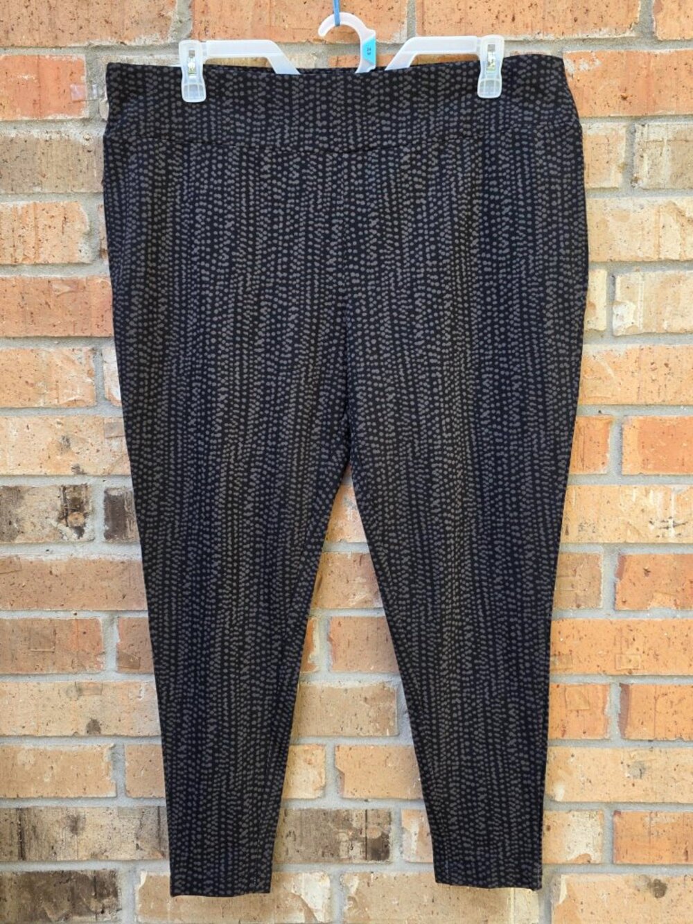 Terra & Sky Women's High Waist Ankle Length Core Leggings Falling Dots Size 2X